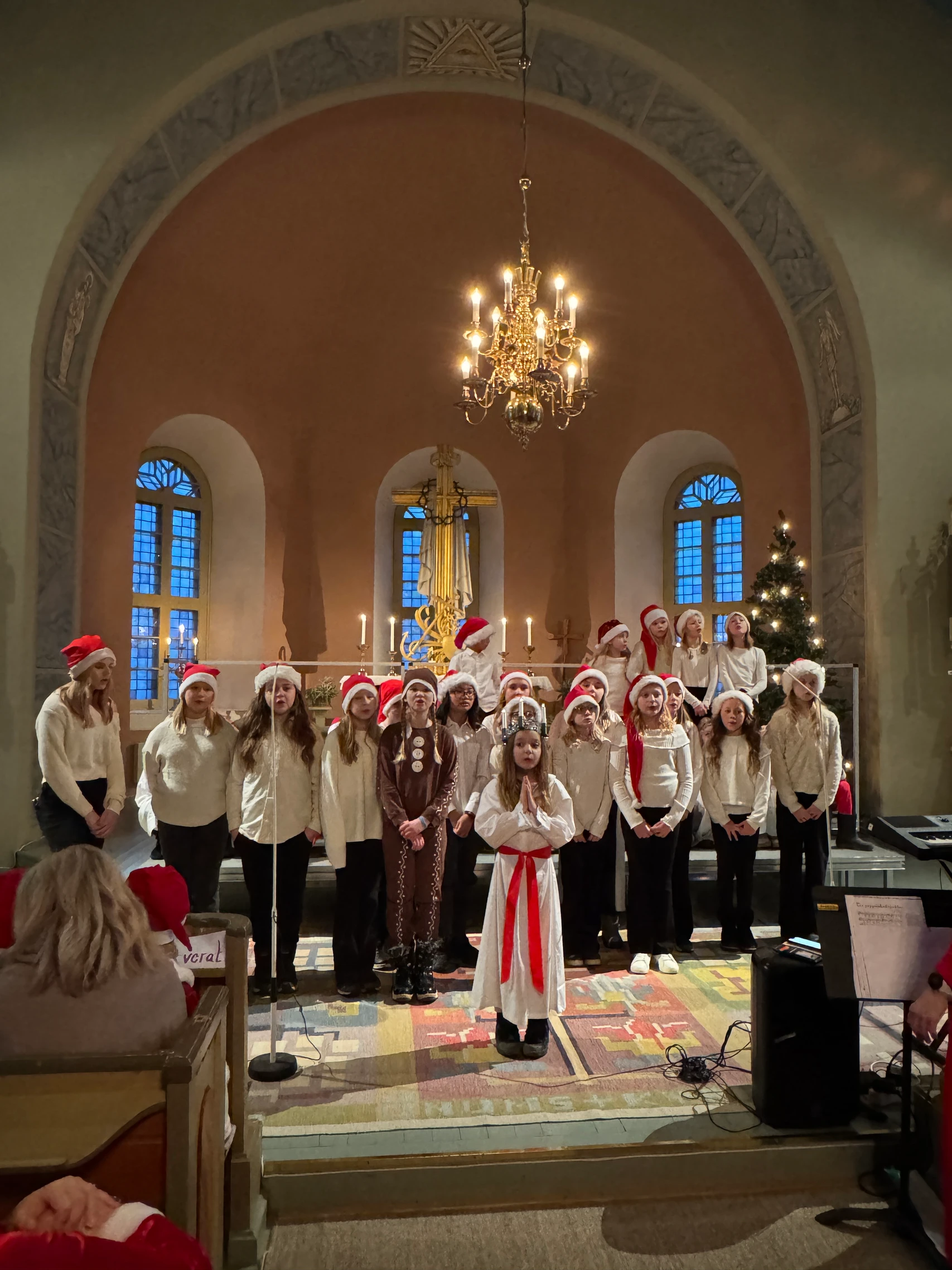 Lucia i Önums kyrka bild