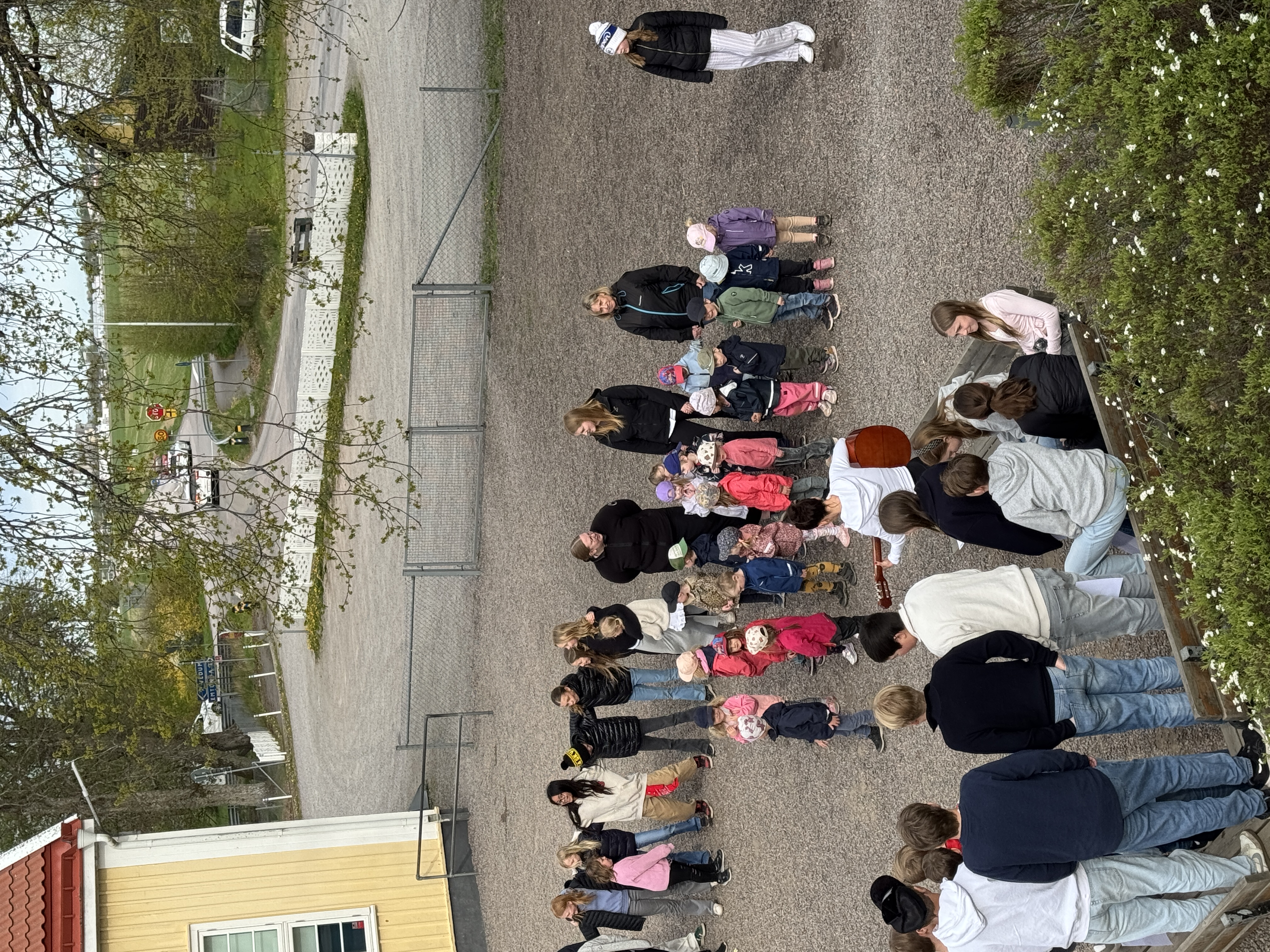 Våren välkomnas bild